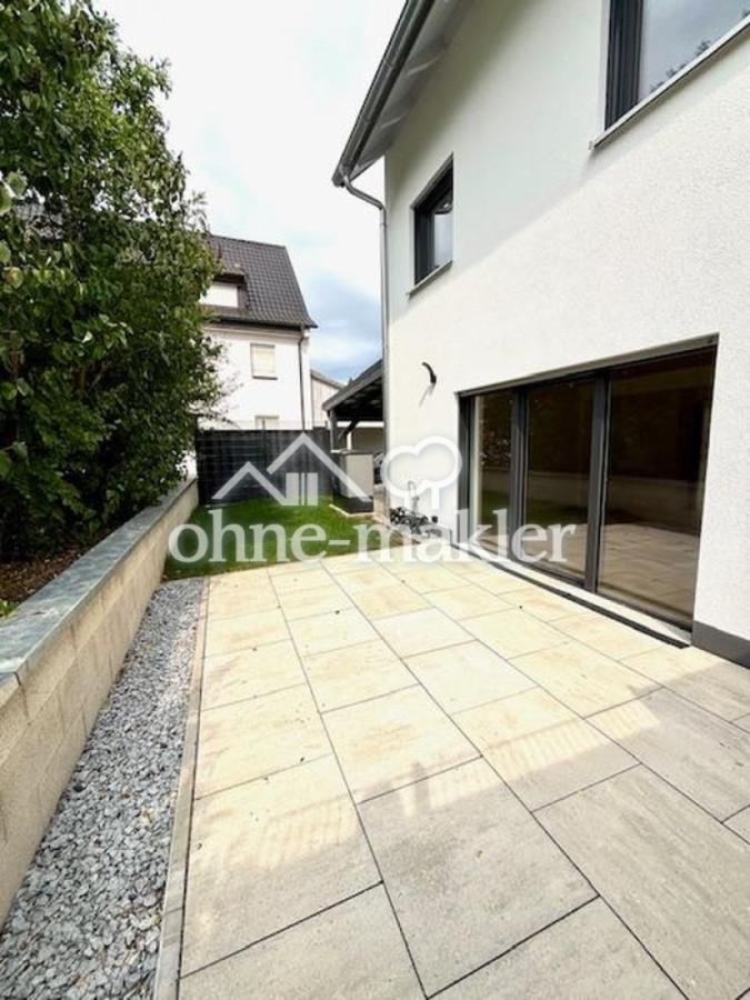 Terrasse u  Garten Südseite