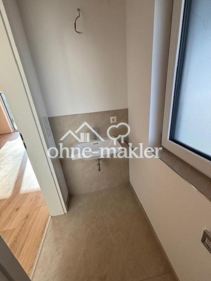 Gäste WC gefliest EG