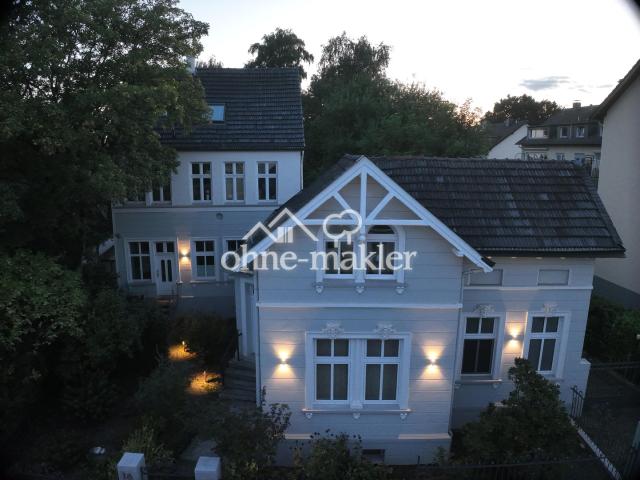 Ansicht vorne; Straße