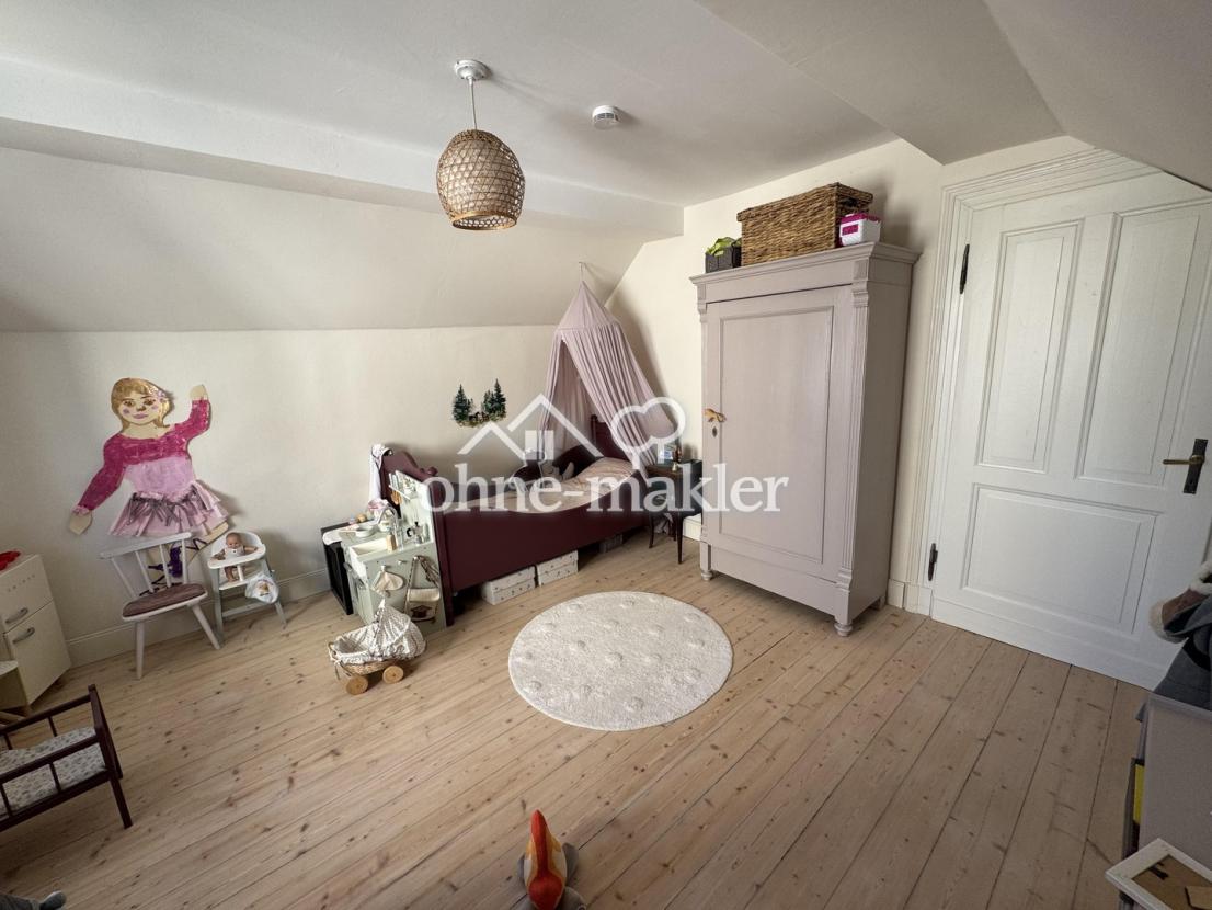 Schlafzimmer 2, OG, Haupthaus