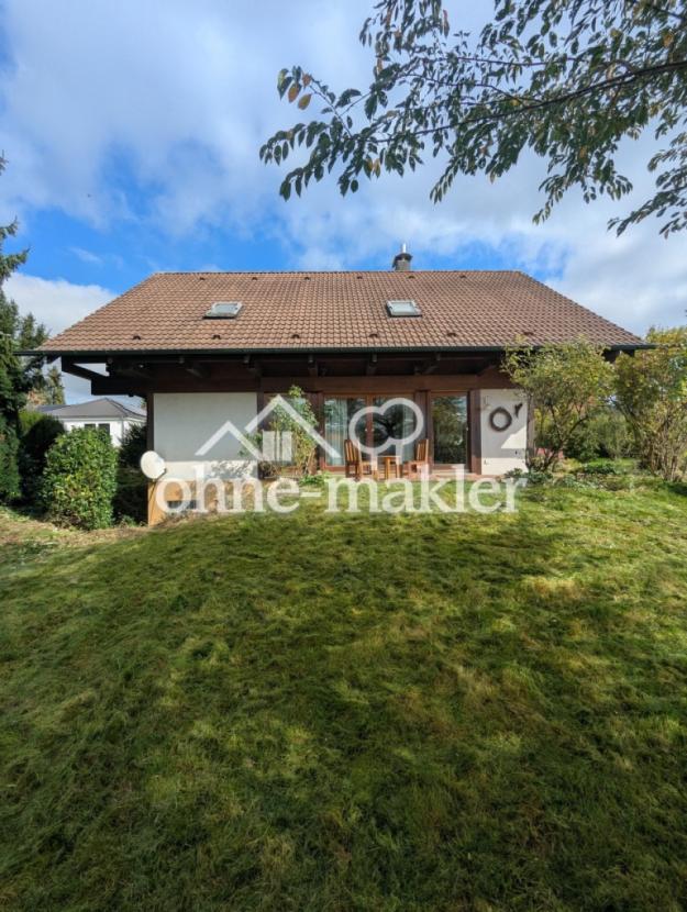 Einfamilienhaus mit Garten