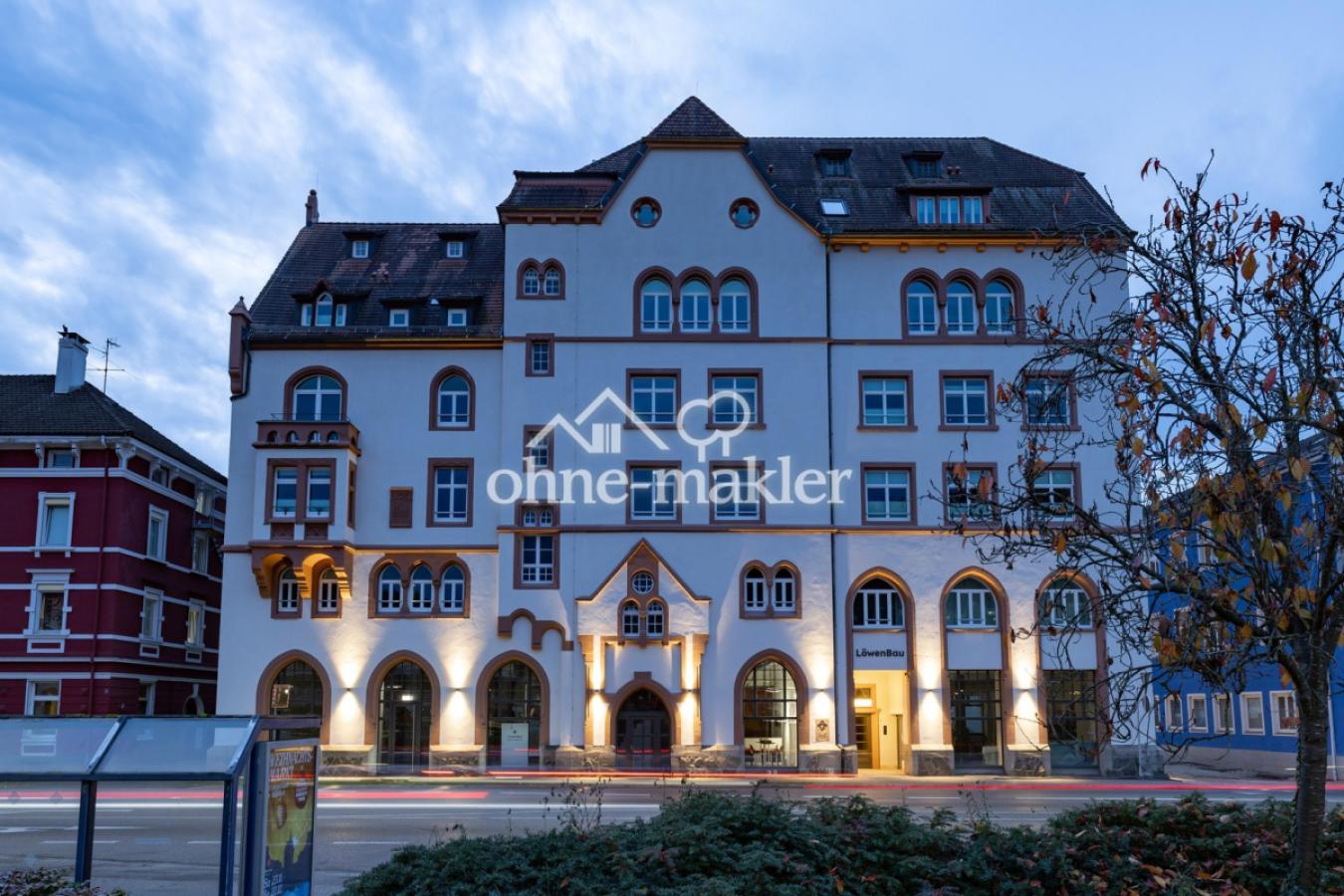 LöwenBau Abendstimmung