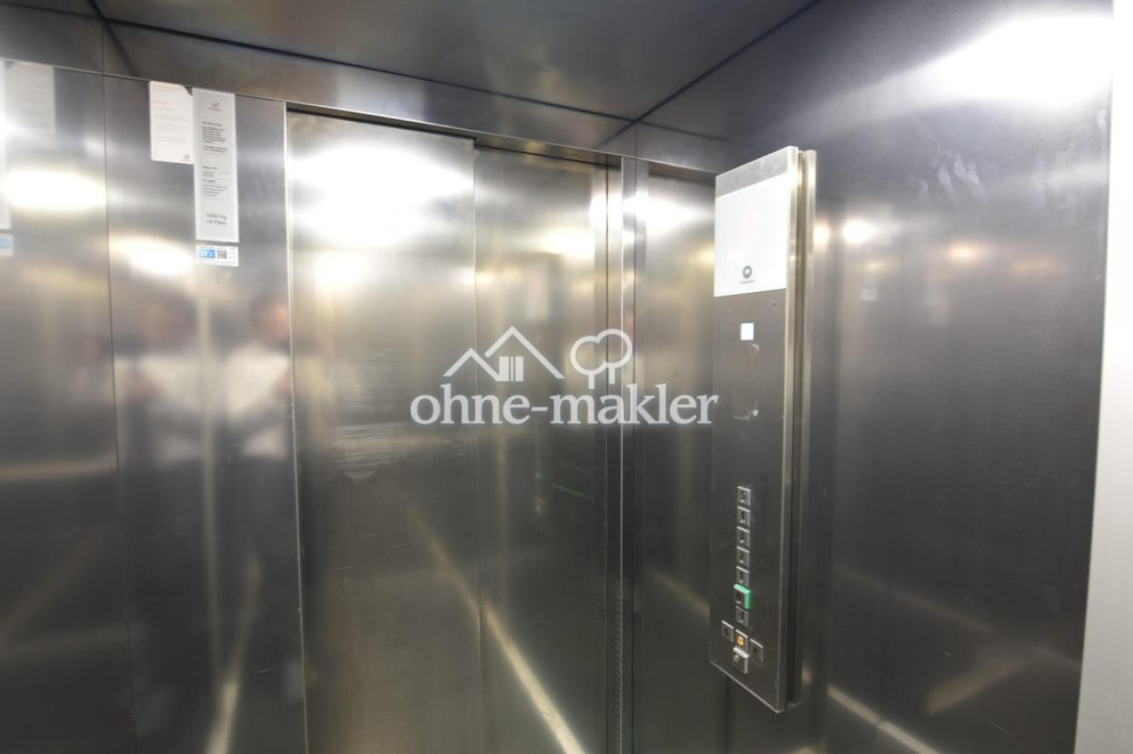 Fahrstuhl