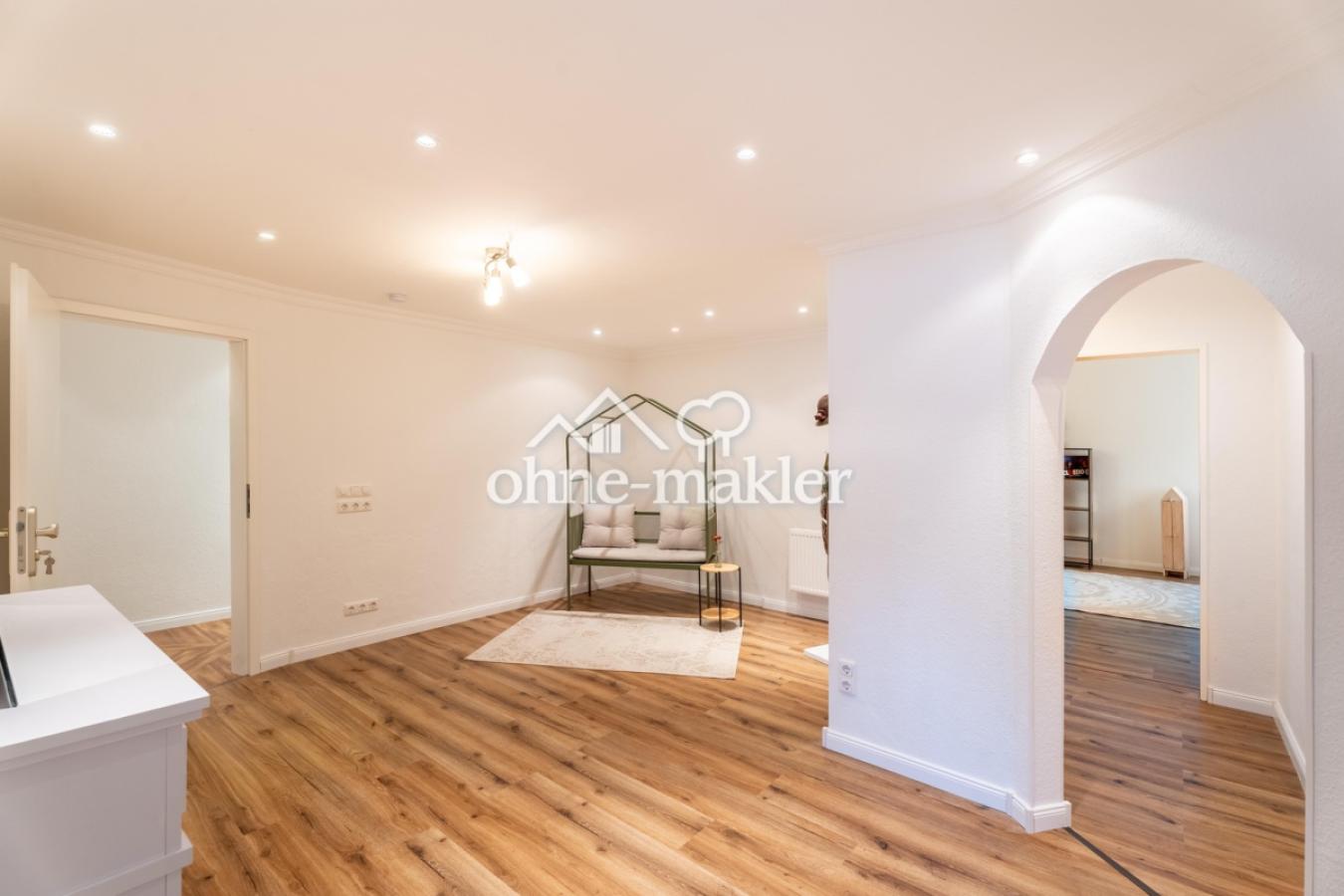 Eingangsbereich große Wohnung