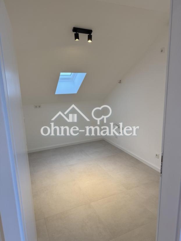 Gemütliche Küche mit Speis