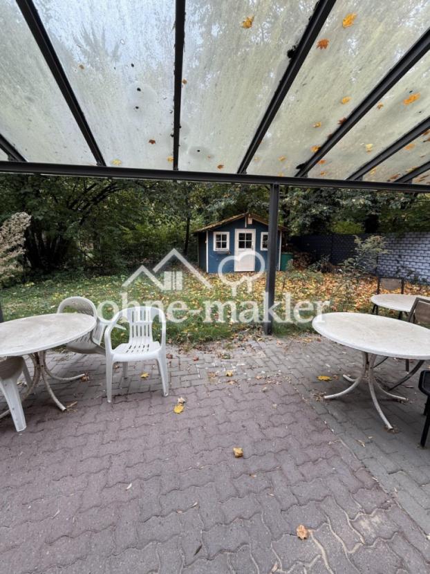 Terrasse mit Überdachung