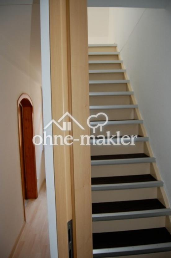 Treppe zum Dachgeschoß