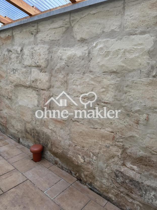 Sandsteinmauer Innenhof/Garten