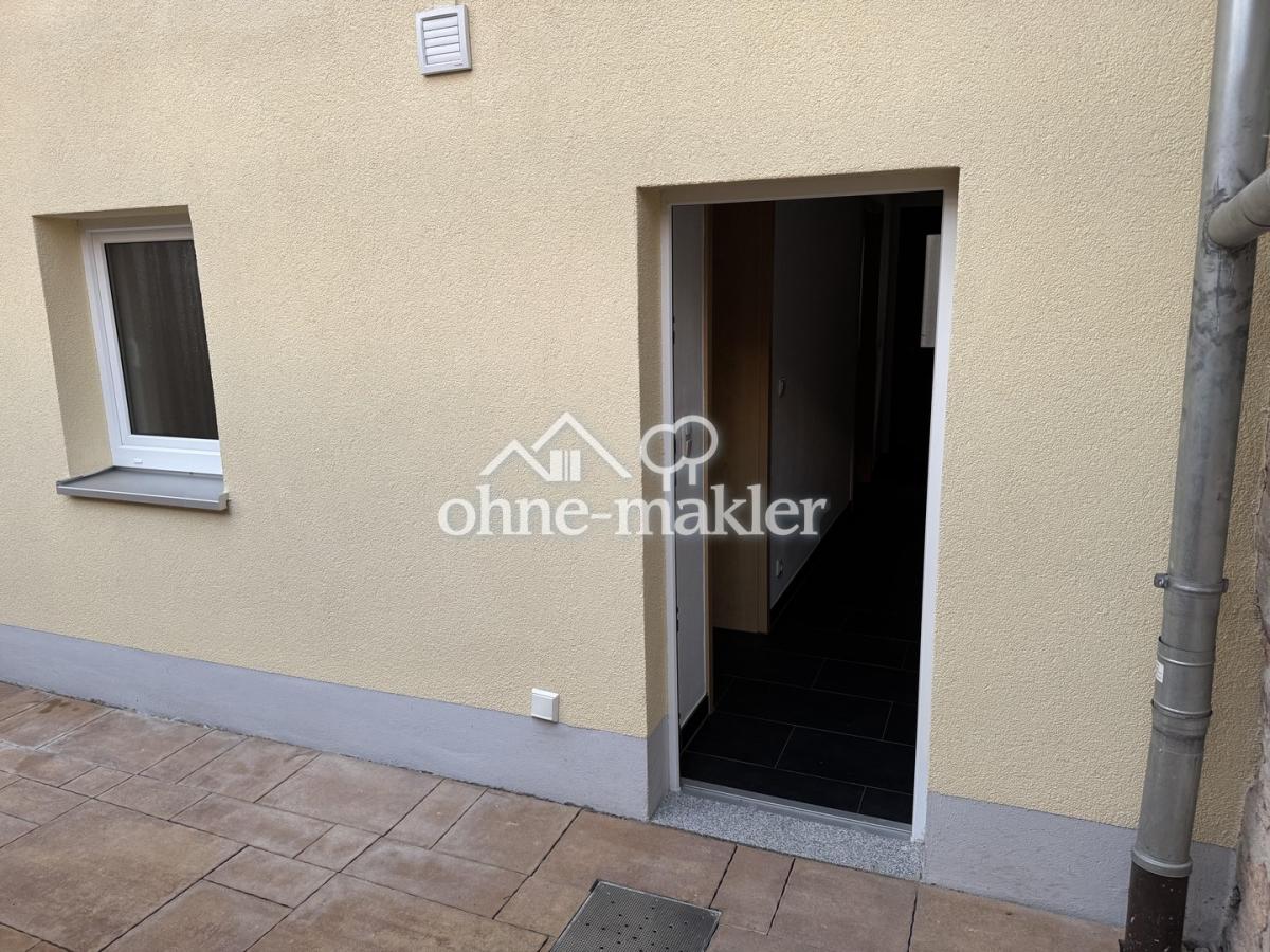 Hauseingang/Innenhof 