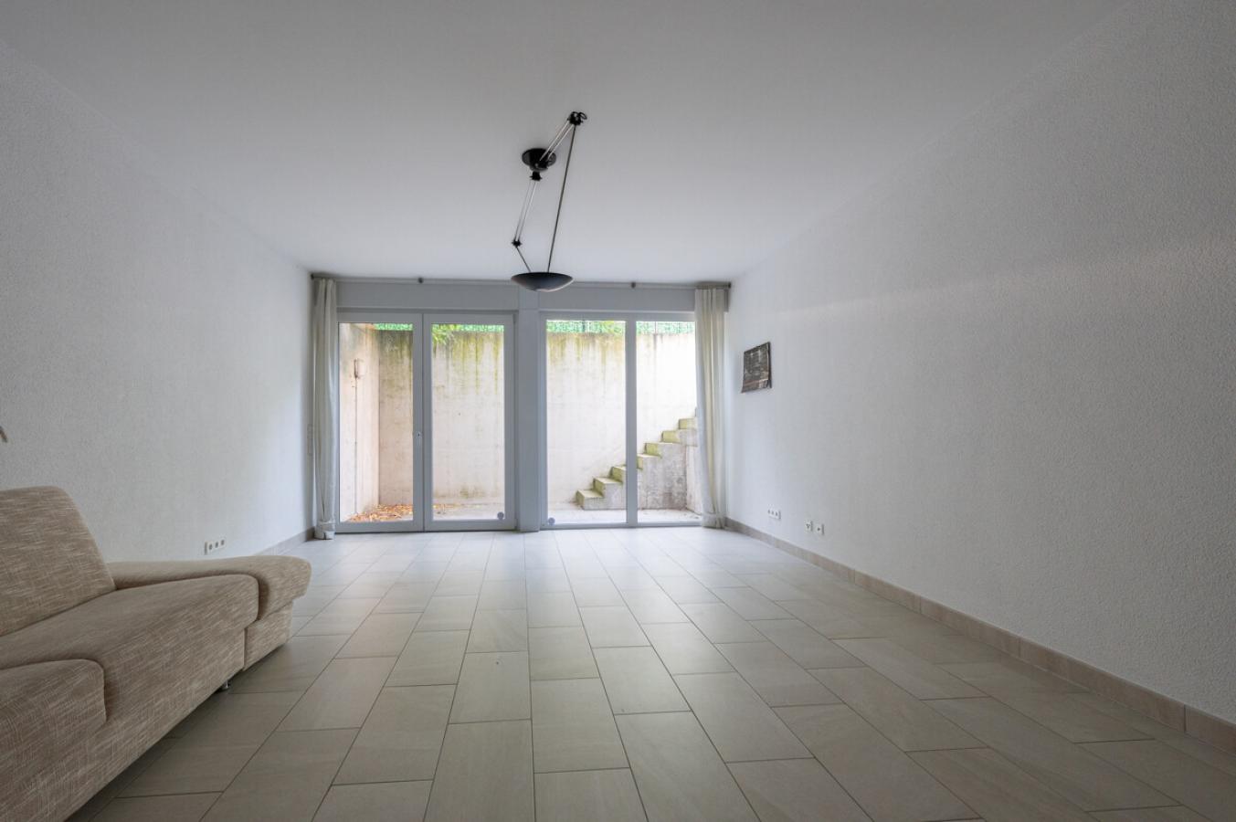 Zimmer Gartengeschoaa