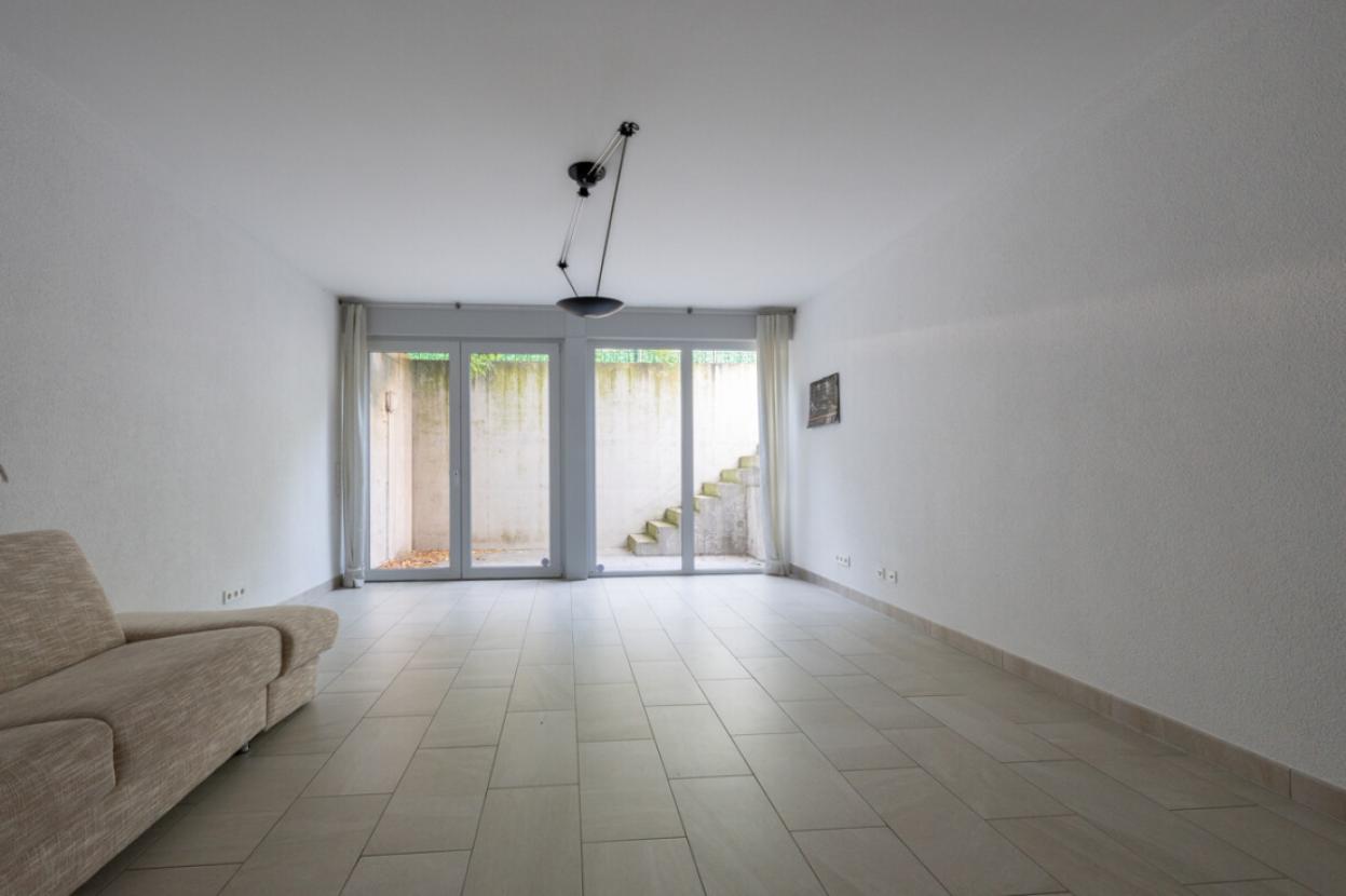 Zimmer Gartengeschoaa