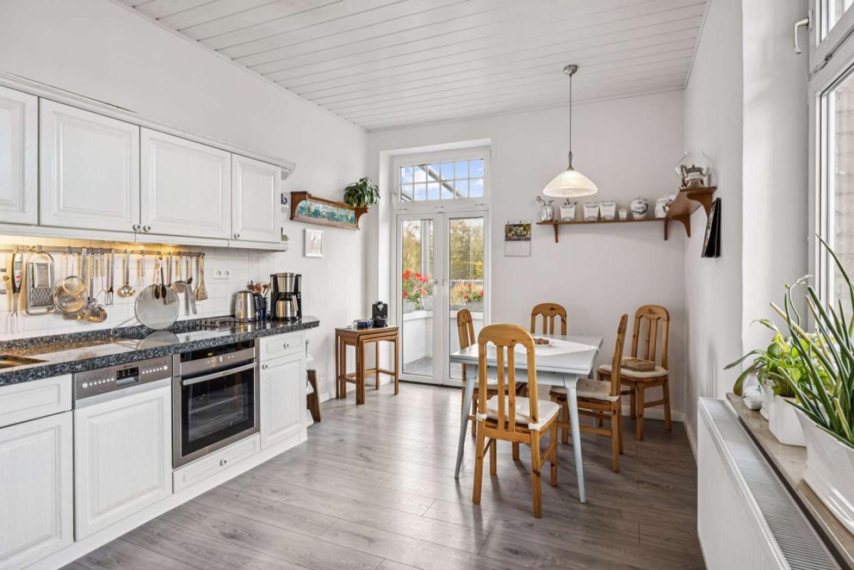 Küche mit Wintergarten