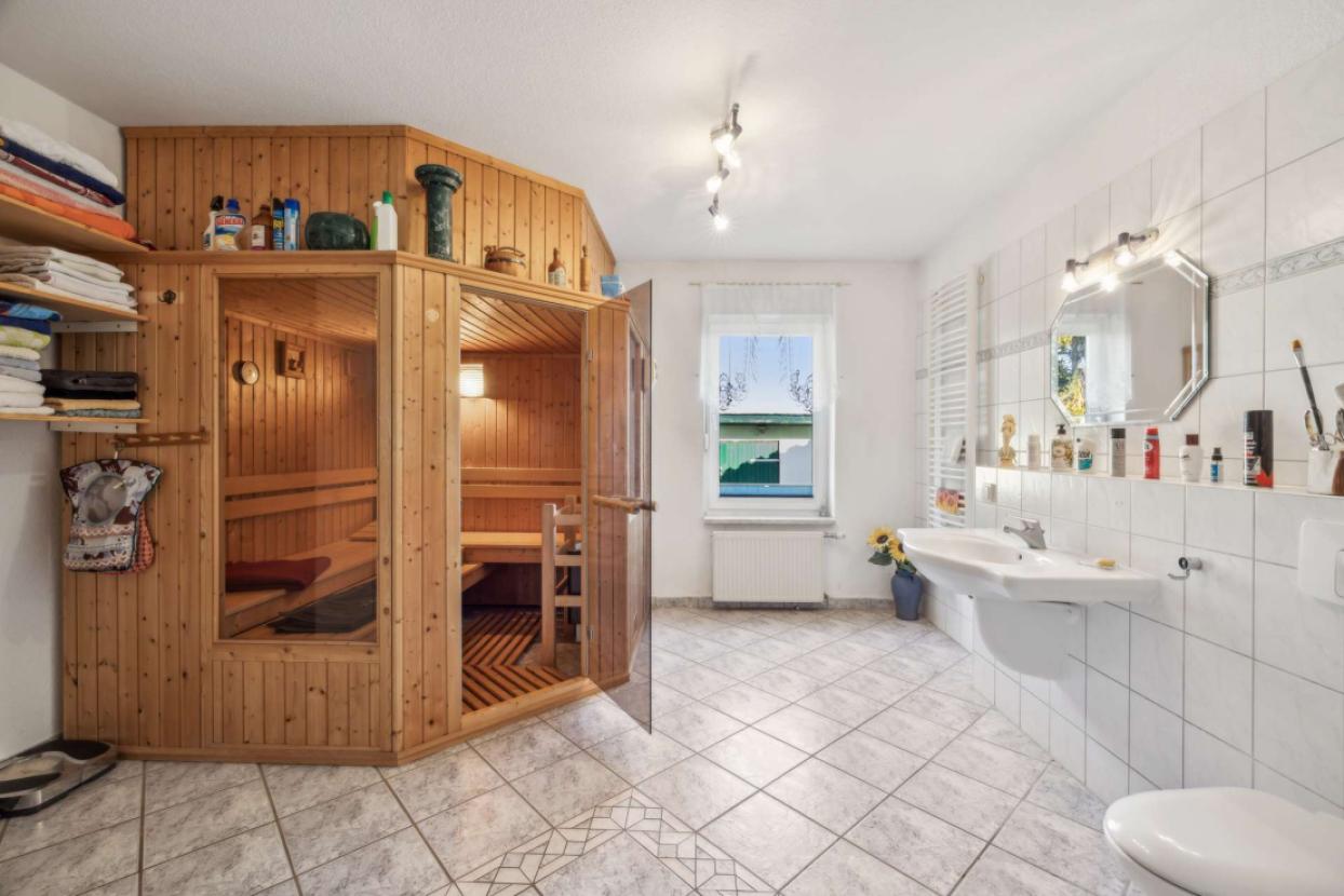 Badezimmer EG mit Sauna