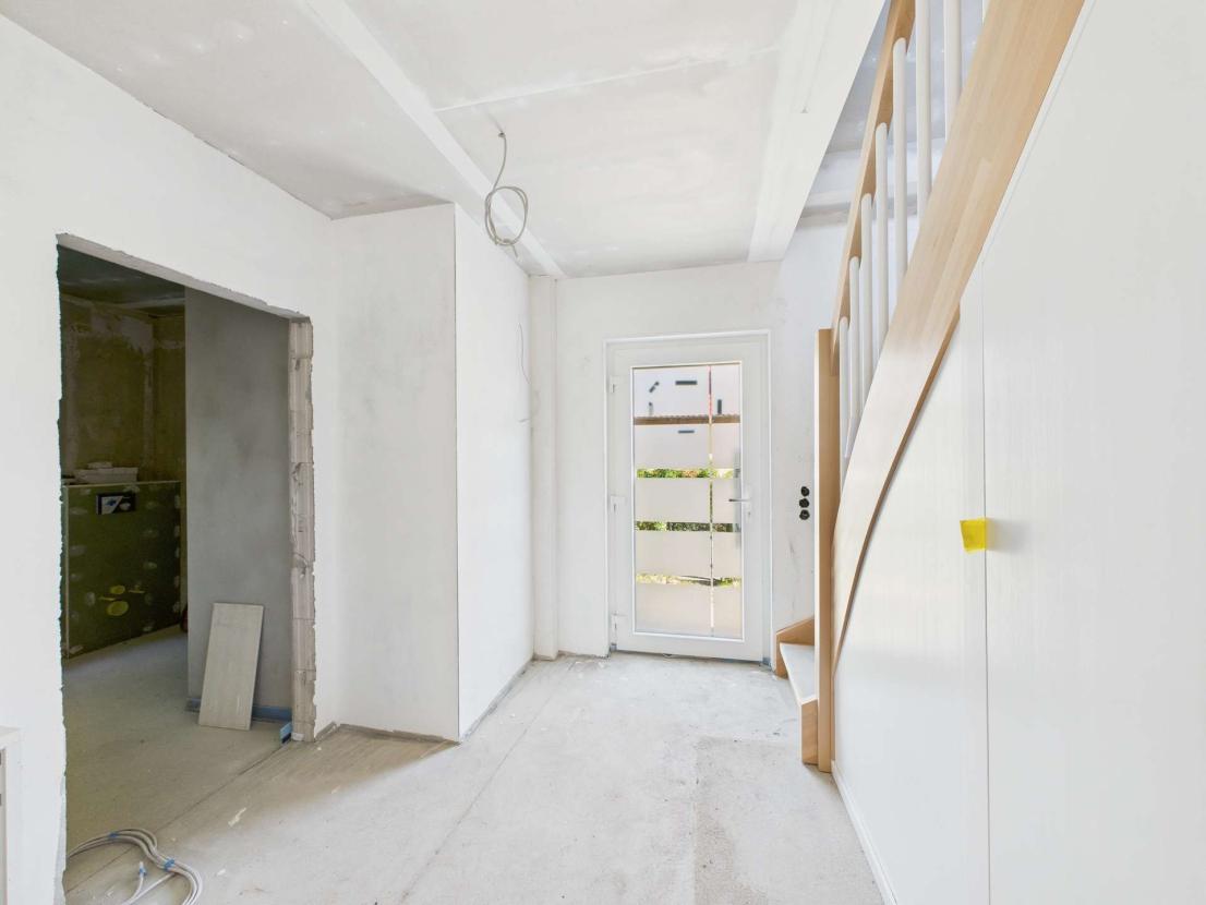 Diele mit Badezimmer EG