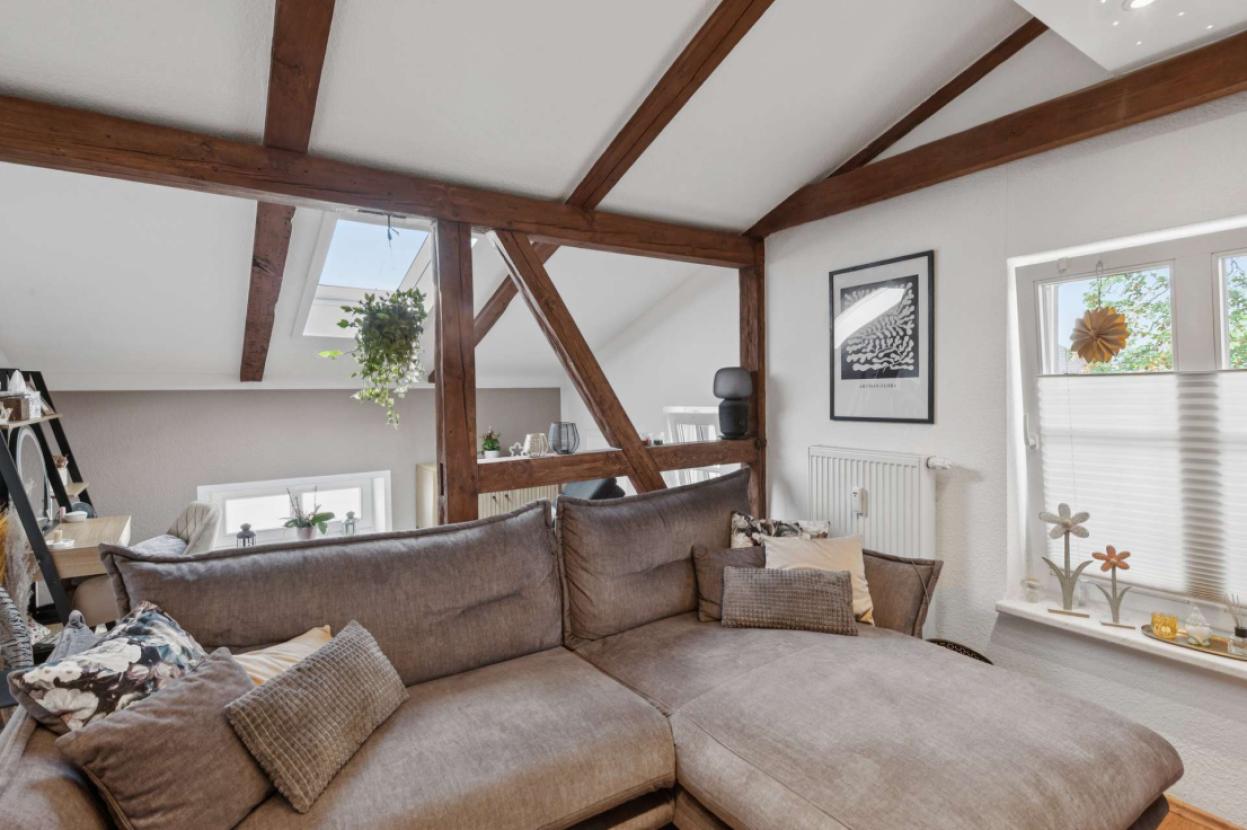 Wohnzimmer im Dachgeschoss