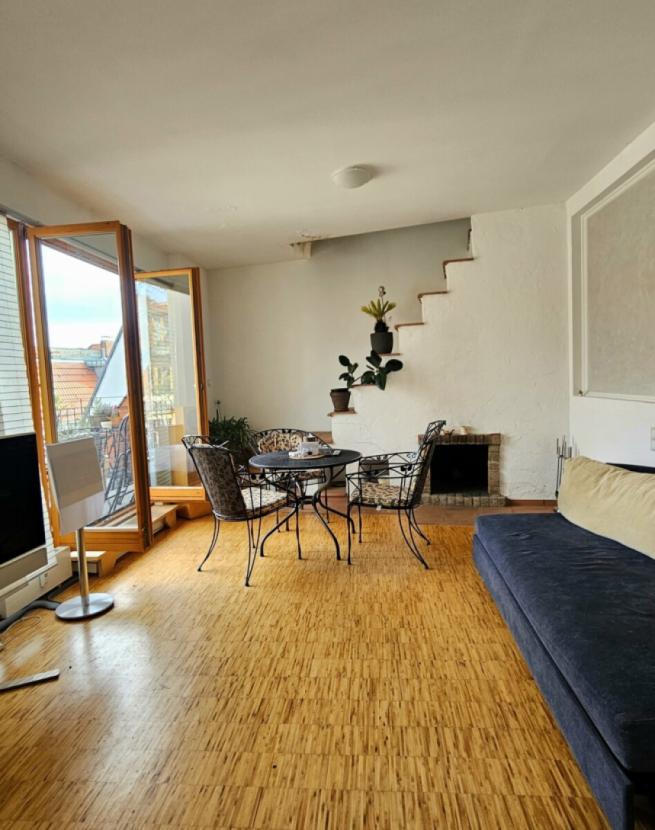 Studiozimmer obere Ebene