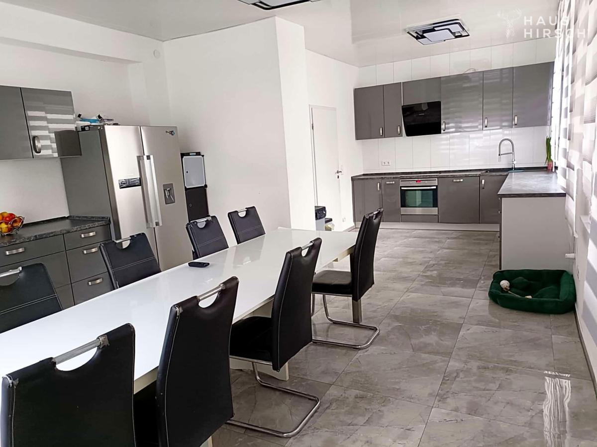 EG Küche und Esszimmer