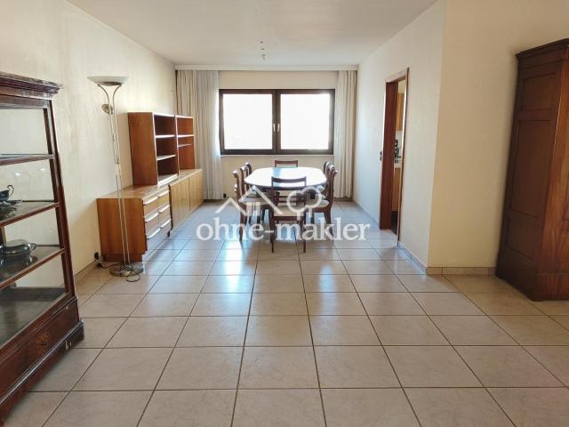 Wohnzimmer / Essecke