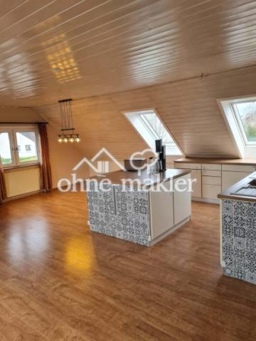 Küche und Essbereich DG