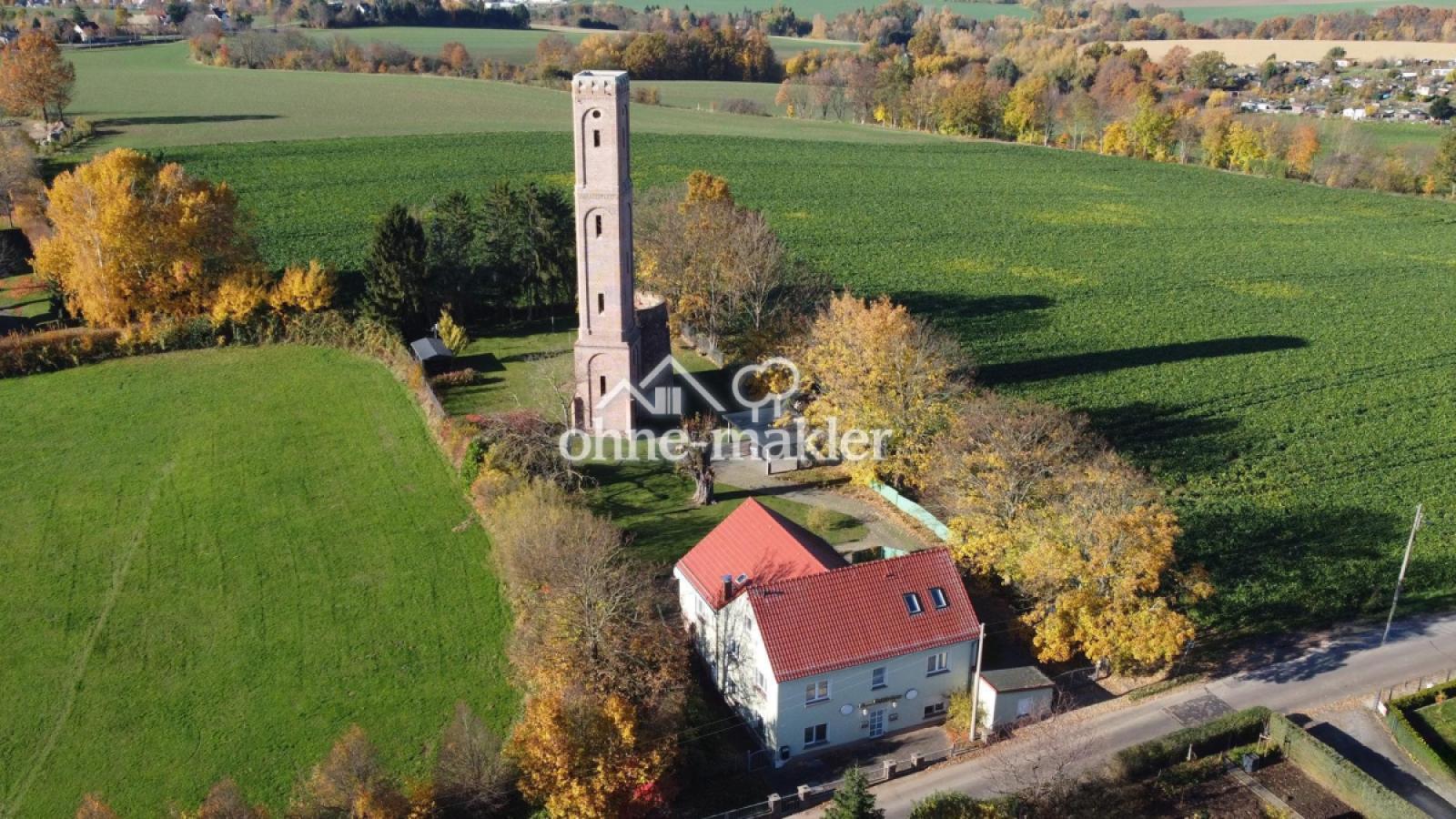 Wohnhaus mit Aussichtsturm