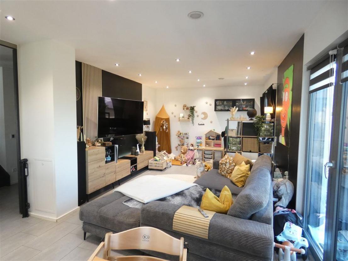 offenes geräumiges Wohnzimmer