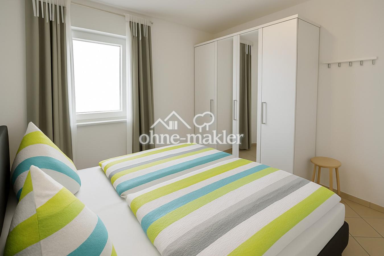 Schlafzimmer mit Blick Fenster