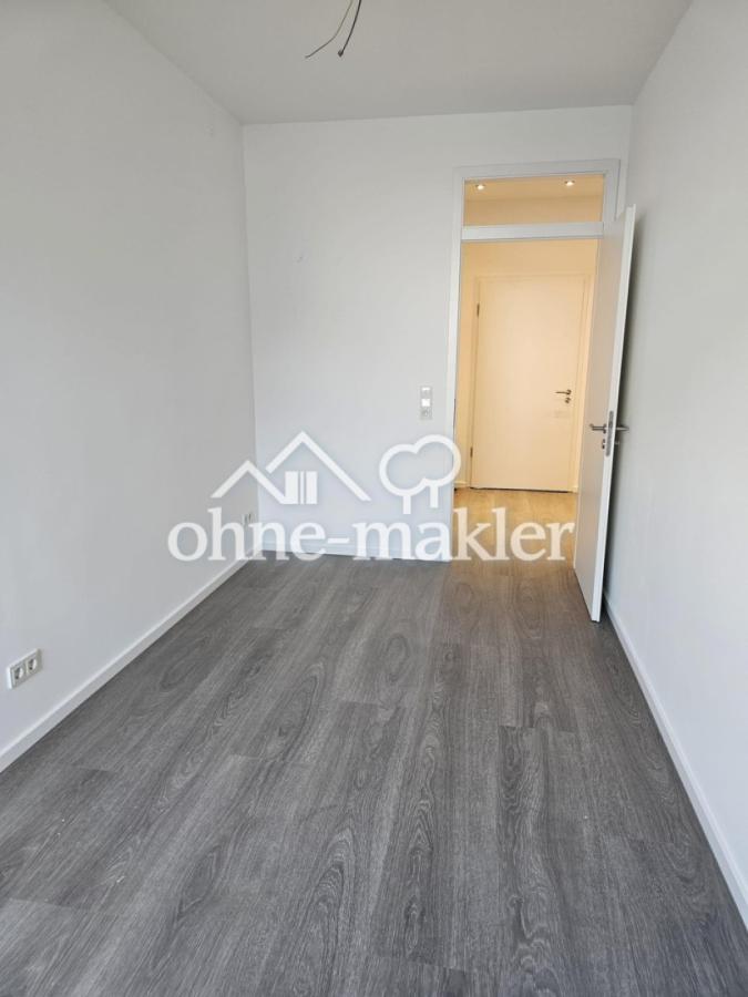 Kinderzimmer/Homeoffice