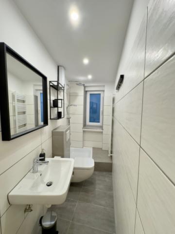 Duschbad mit Fenster