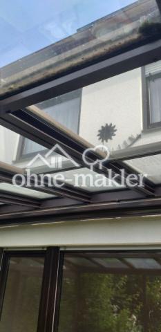 Glasüberdachung der Terrasse