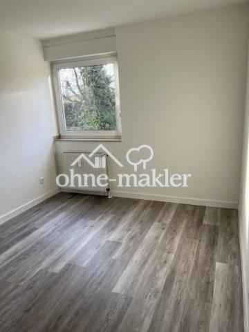 Schlafzimmer Blick zum Fenster