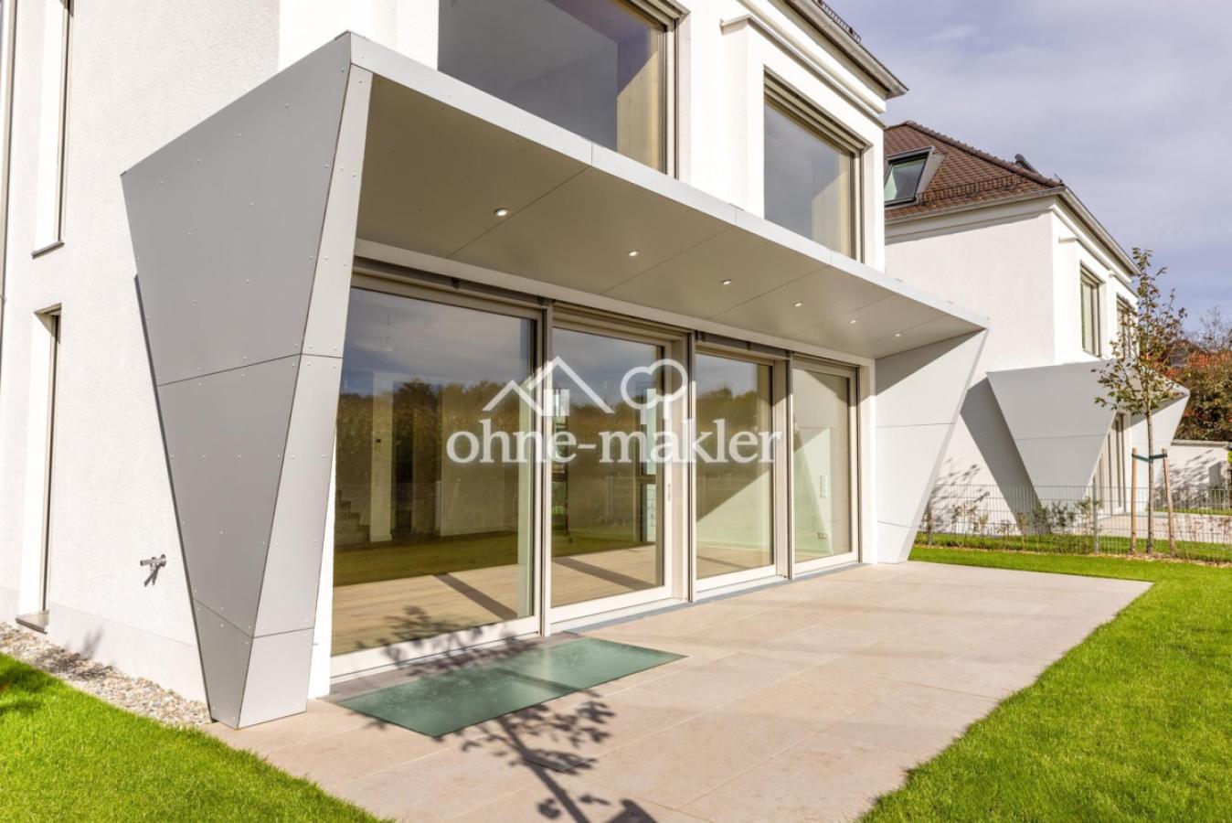 Hausansicht Süd bei Tag 