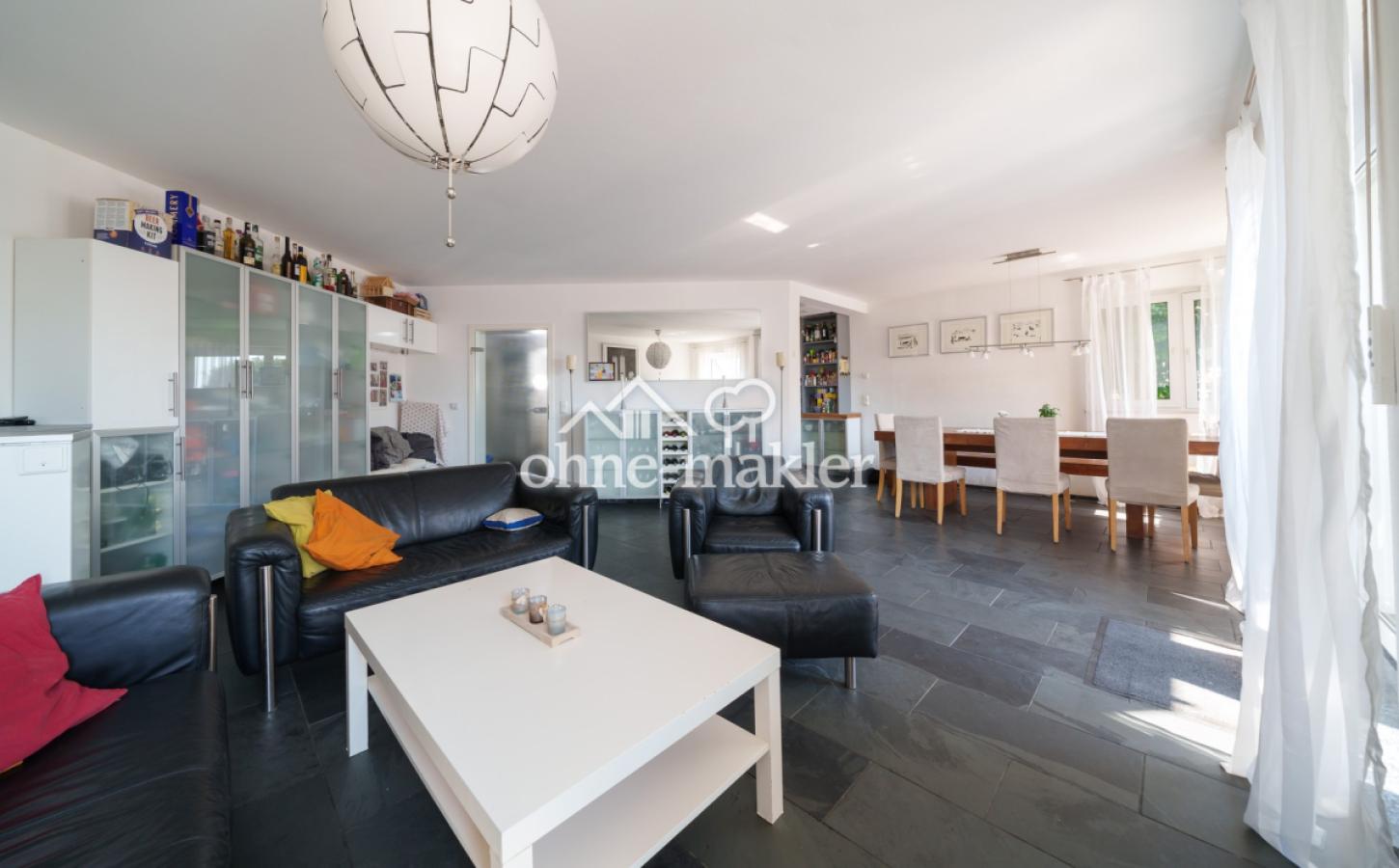 1.OG: Wohn- & Essbereich 2