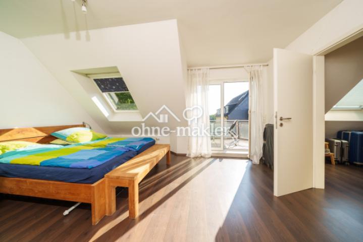 2.OG: Eltern Schlafzimmer