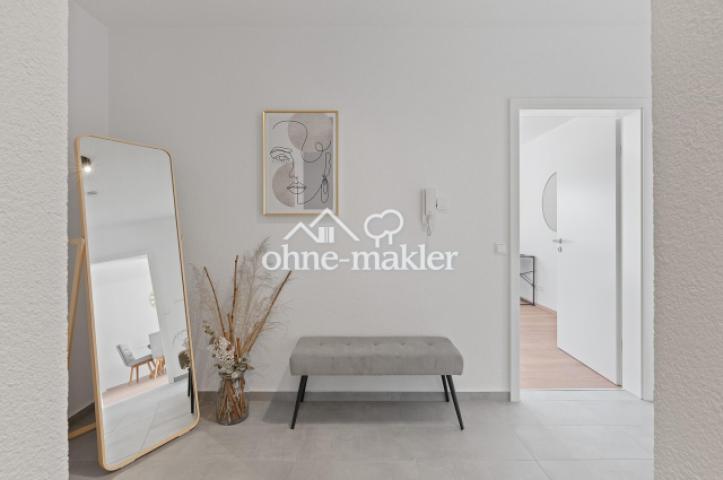 Flur mit Sitzmöglichkeit