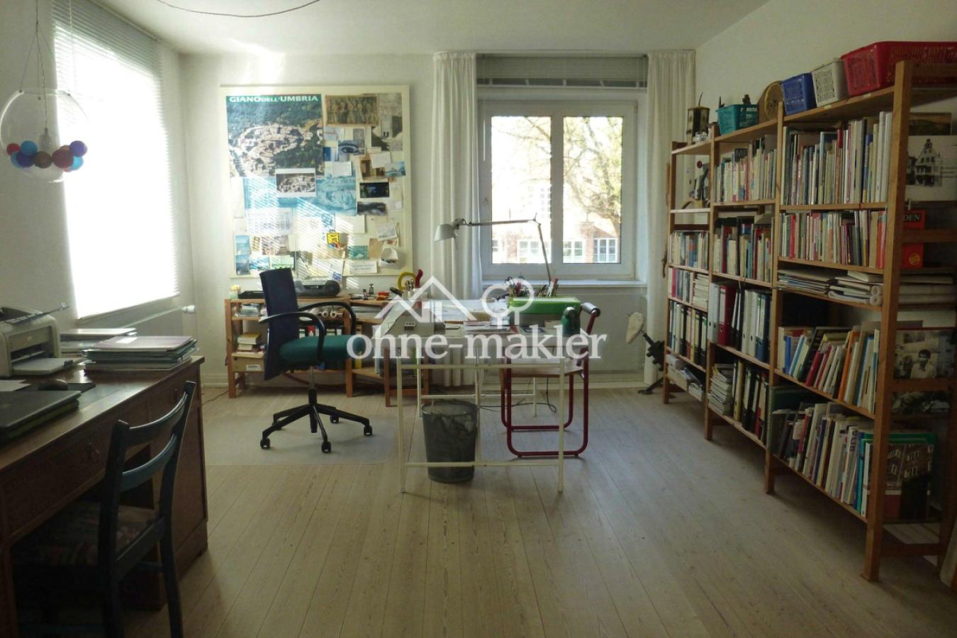 Arbeitszimmer OG