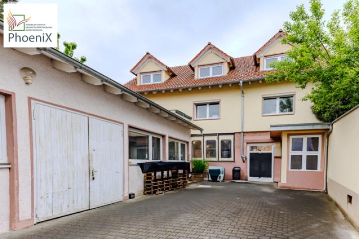 Garagenhof mit Zugang Gewerbe
