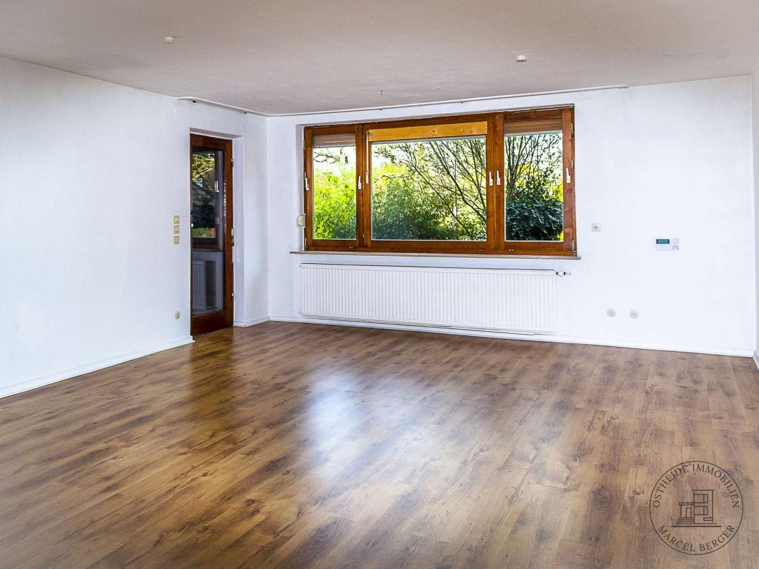 Wohnzimmer Wohnung Erdgeschoss