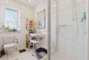 Badezimmer II EG-WHG
