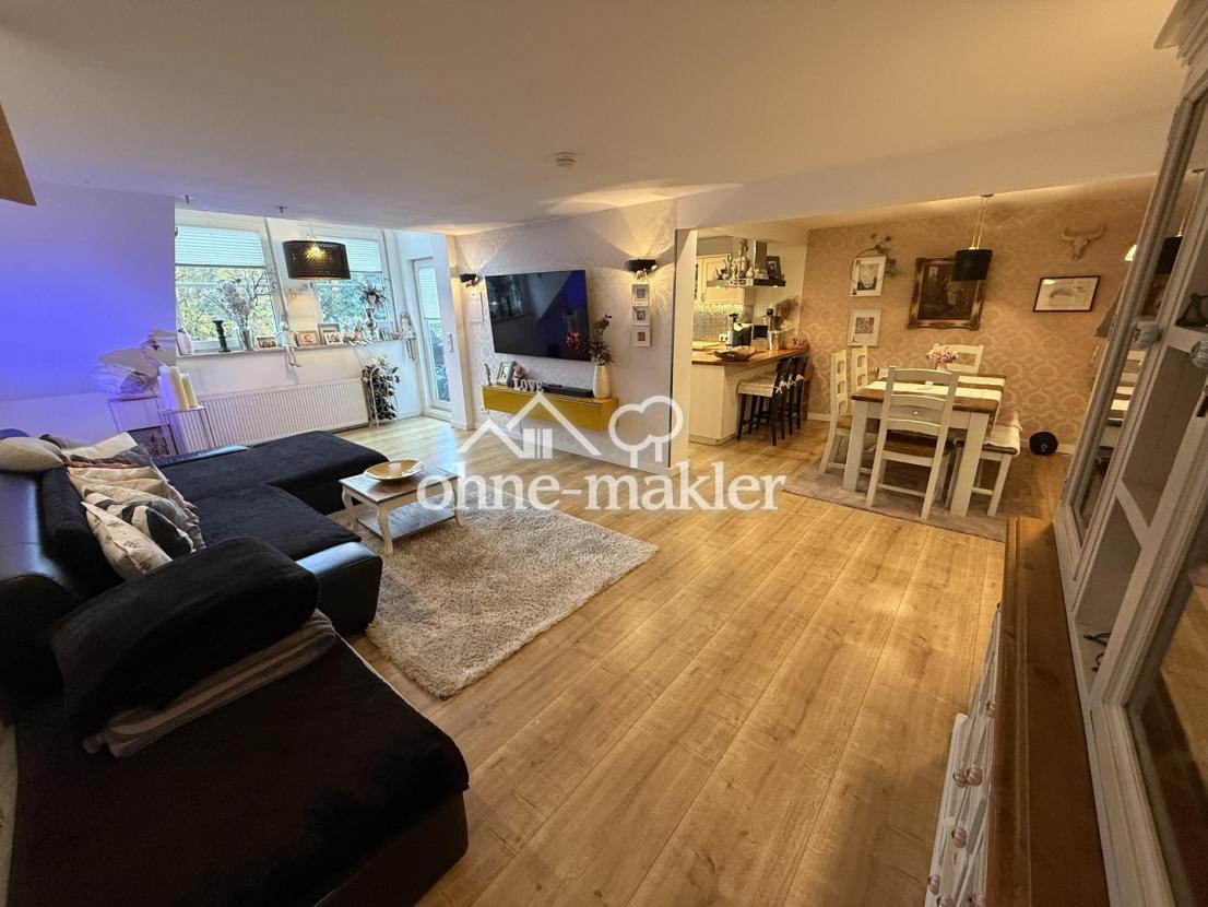 Offenes Wohnzimmer/Essbereich