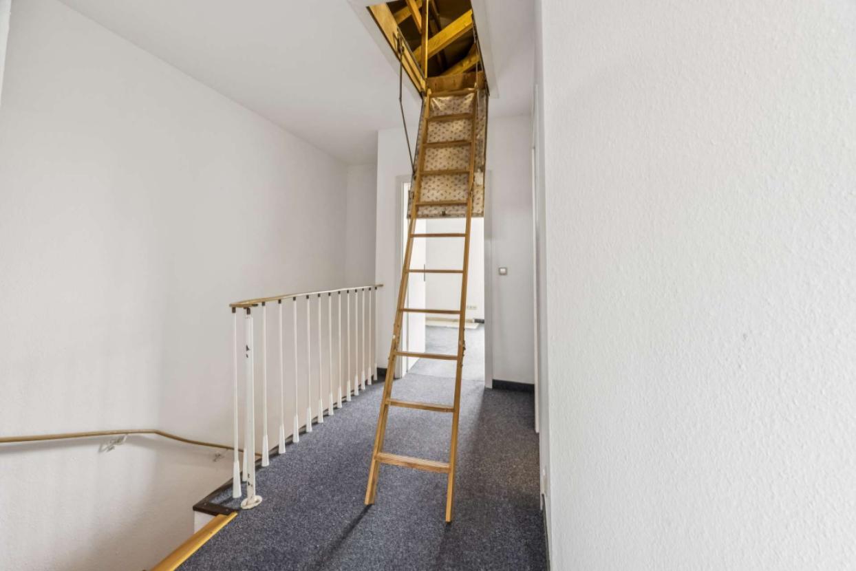 Zugang zum Dachbode