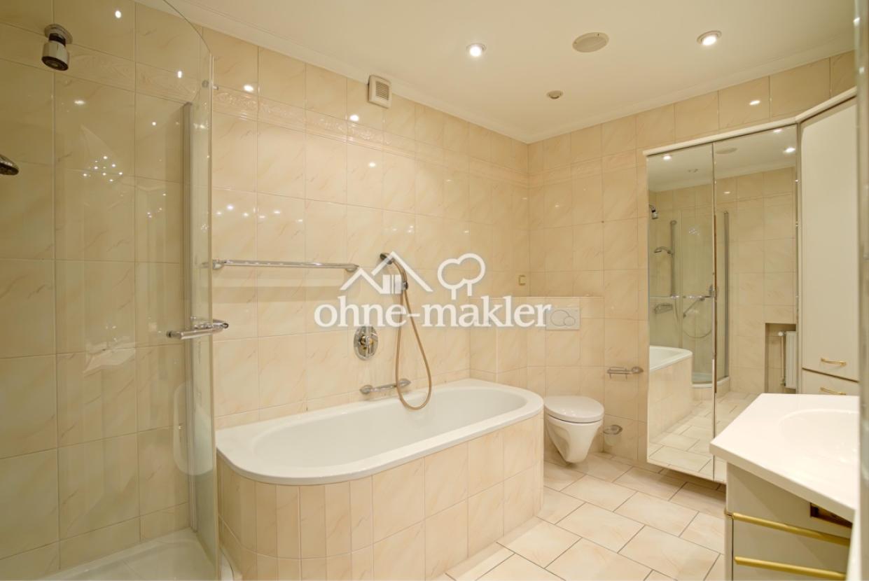 WC, Blick vom Eingang