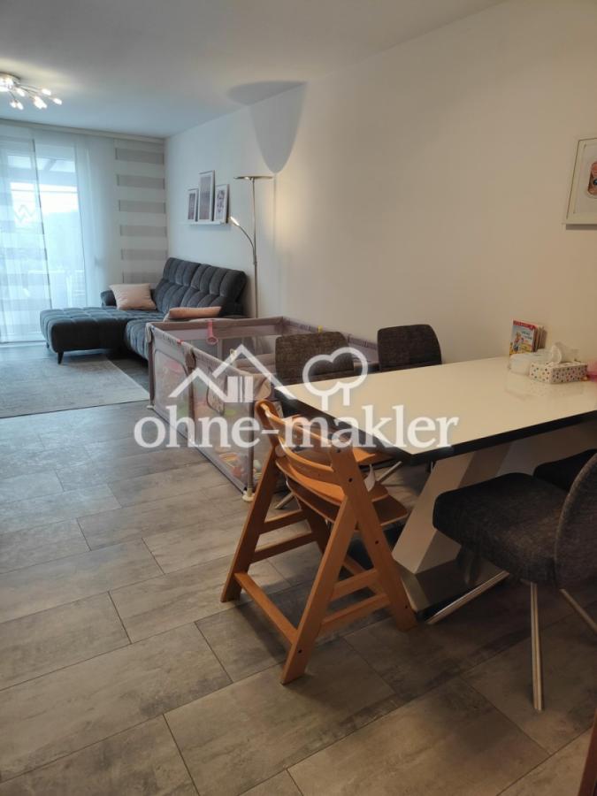 Wohnzimmer/Esszimmer