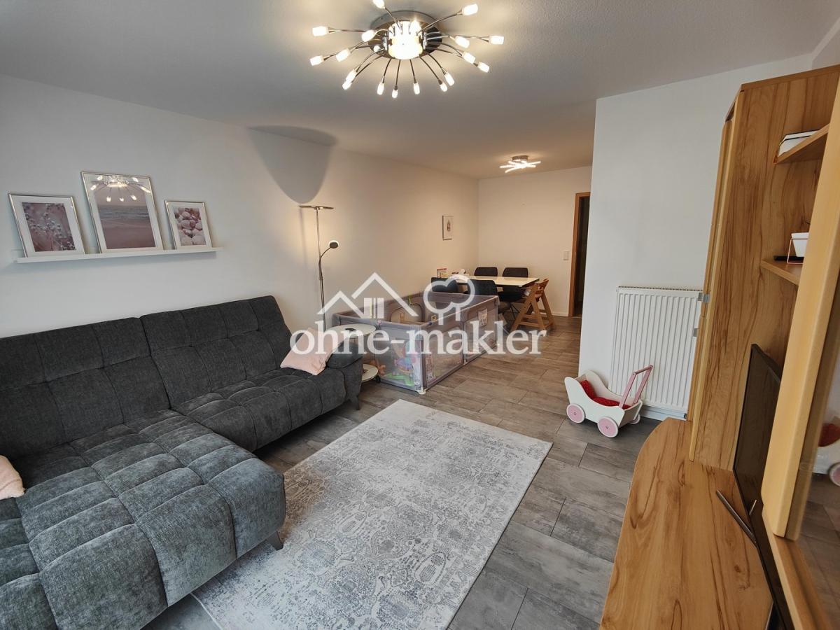 Wohnzimmer/Esszimmer