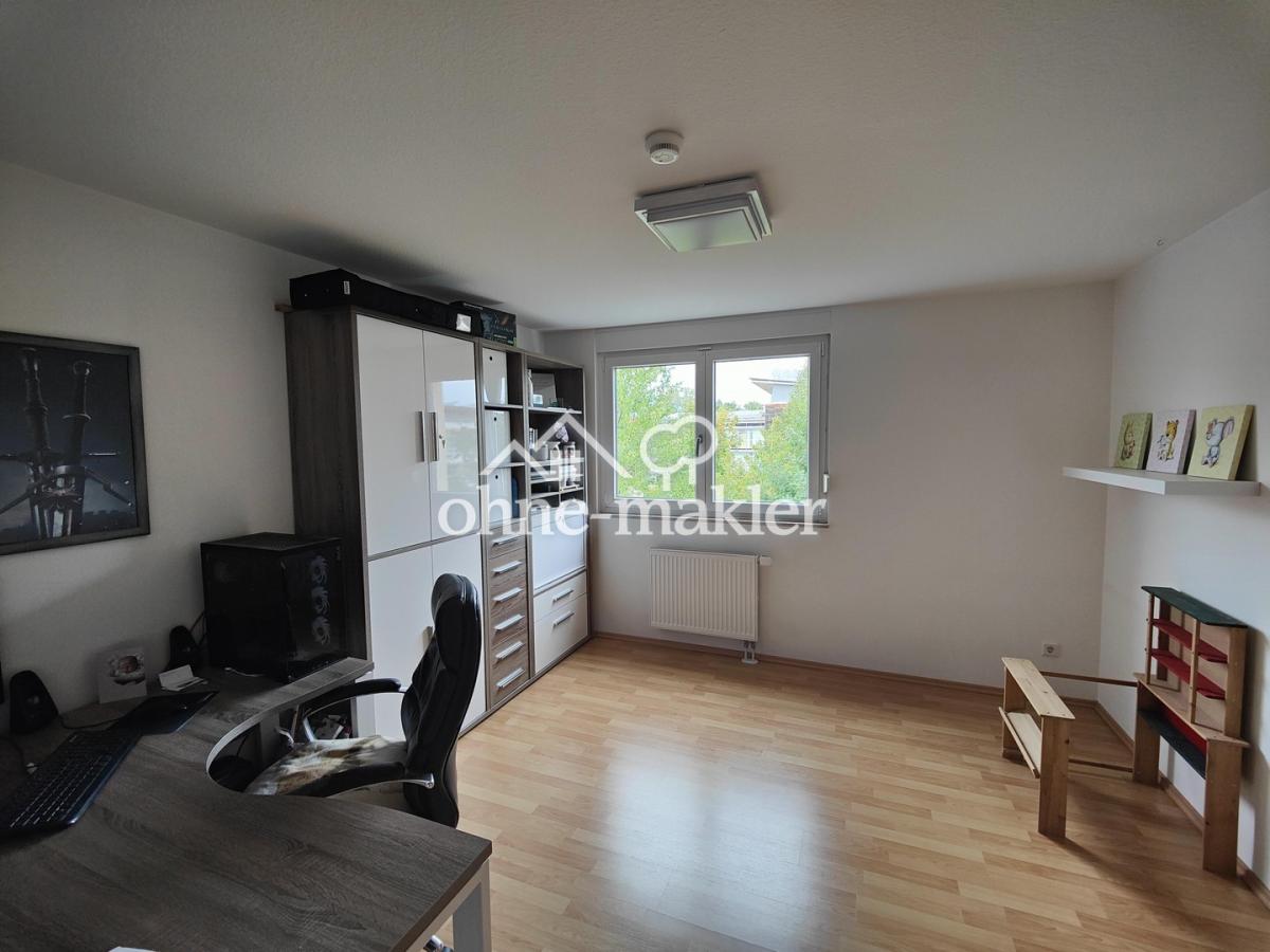 Arbeitszimmer/Kinderzimmer