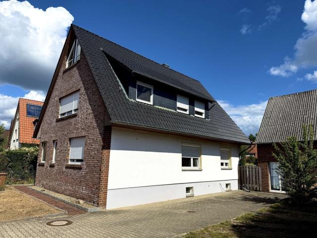 Ansicht vom Parkplatz