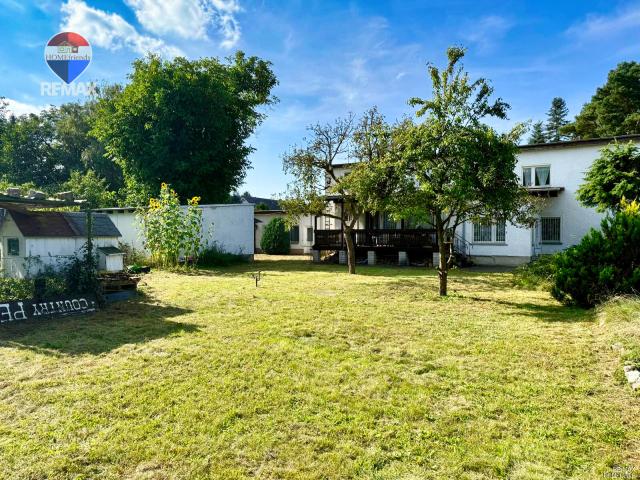 gr. Flurstück zur Bebauung