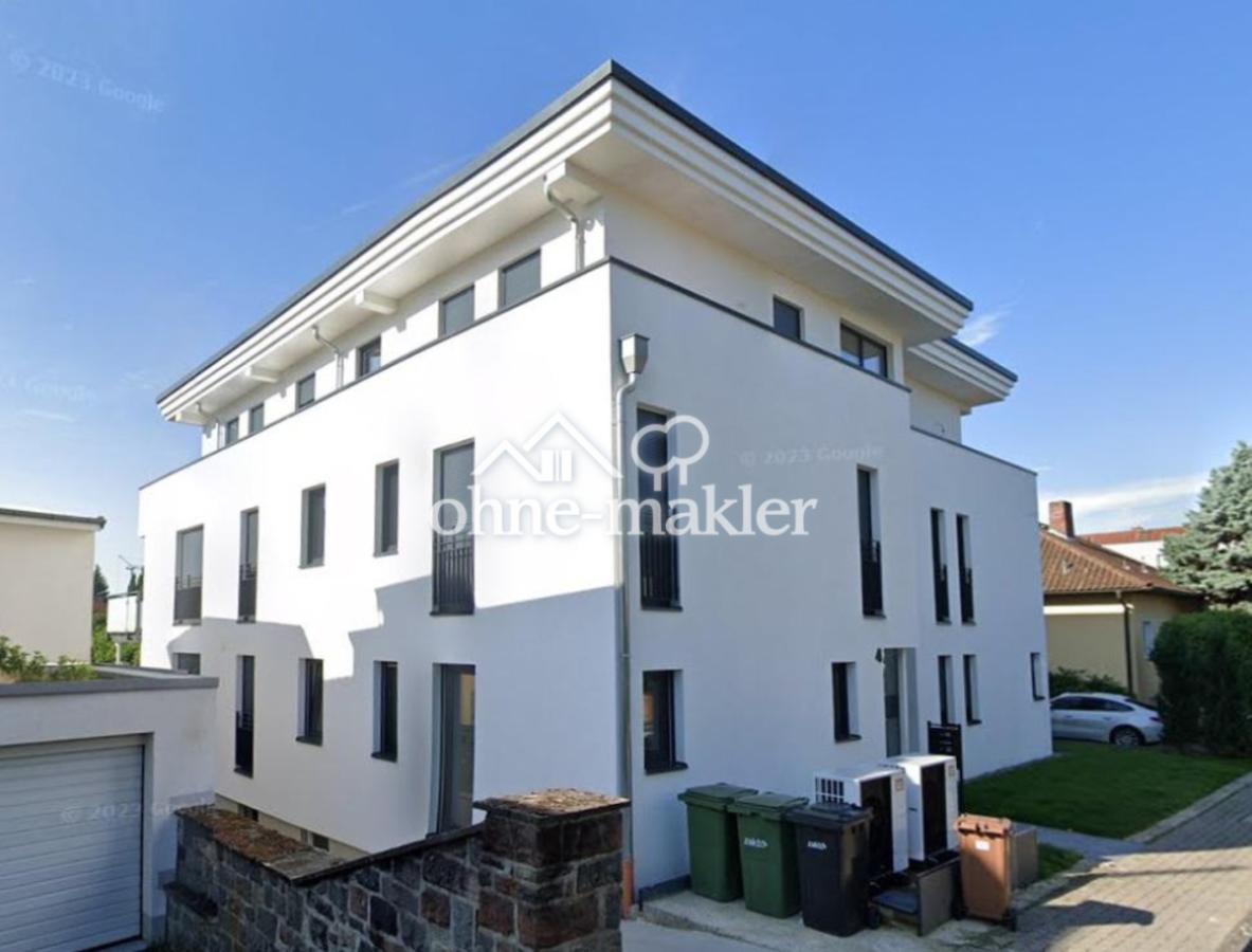 Gesamtansicht 5-Familienhaus