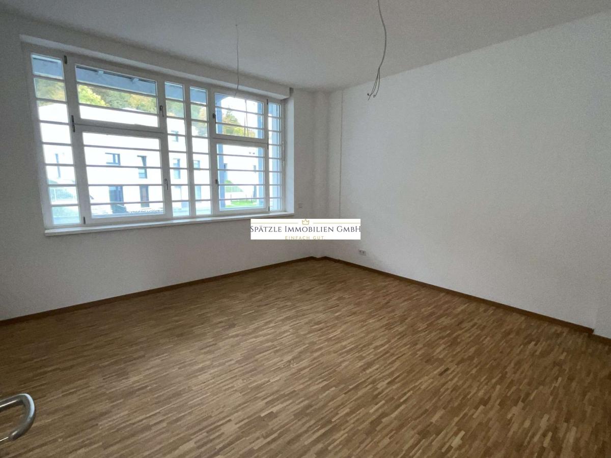 großes Schlafzimmer