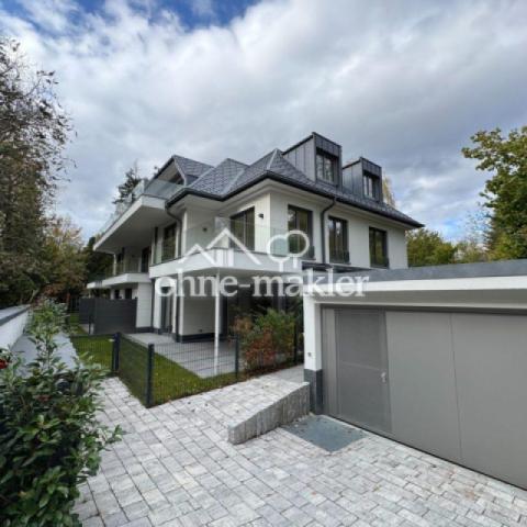 Haus  u.Tiefgaragezufahrt