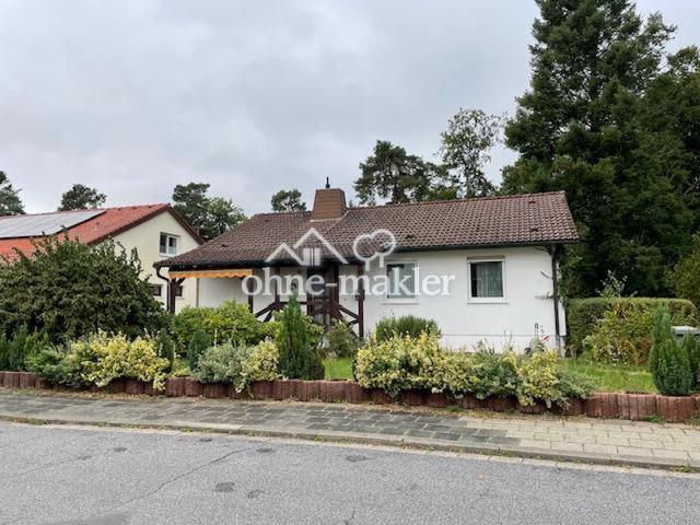 Hauptfront EG - Straßenseite